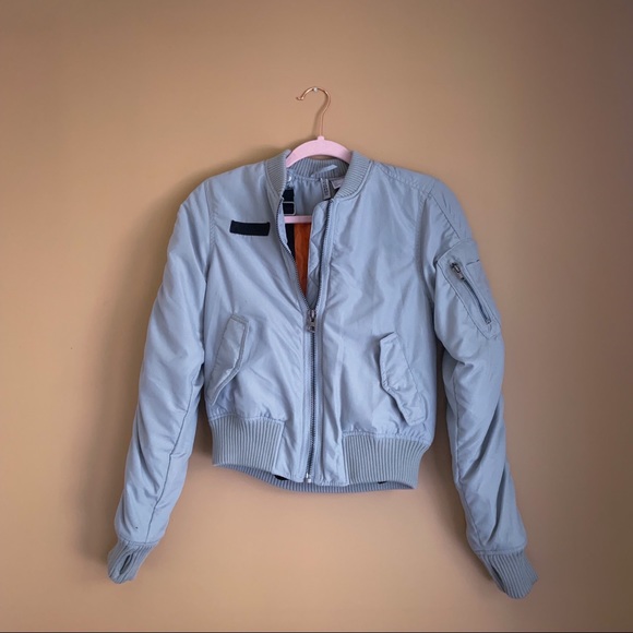 | H&M | Jacket - Picture 2 of 4